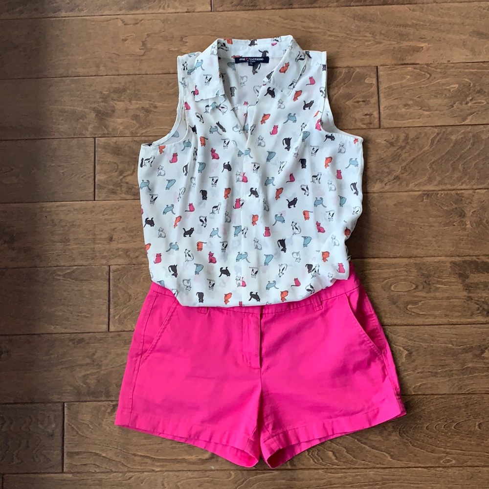 One ❤️ Clothing • Size Small • Dress up for work or wear casually on the weekend
